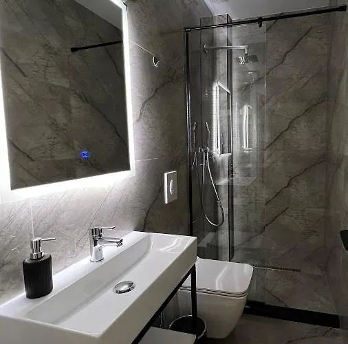 90 Boutique 4* Tirana