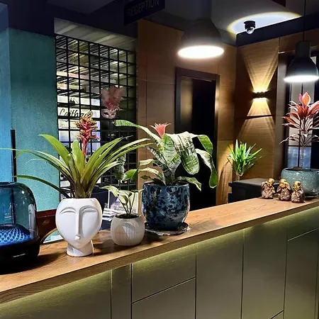 90 Boutique Hotel 4*
